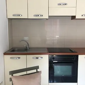 https://nido-in-sarpi.italymilanhotels.net